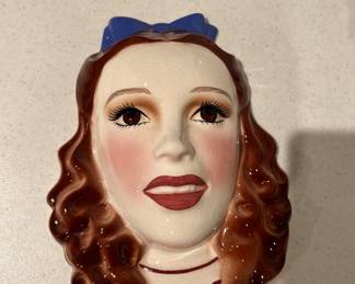Clay art Dorothy mask