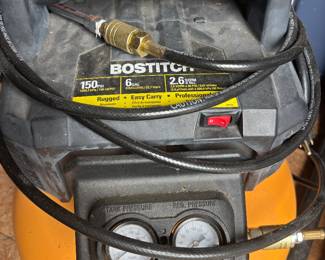 Air compressor 