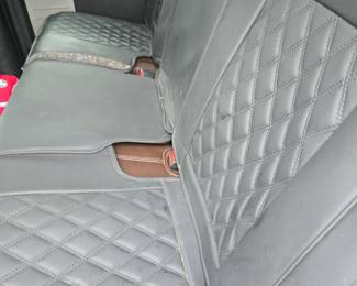 2009 Ford F150  Platinum series