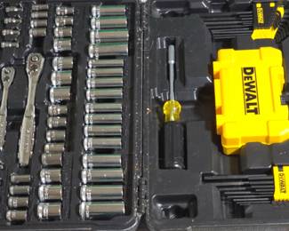 Dewalt Mechanics Tool set