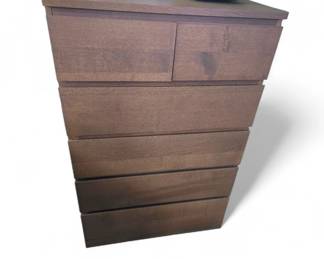 4 and half foot dresser