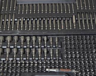 Drill bit set