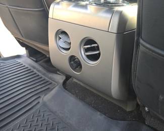 2009 Ford F150  Platinum series