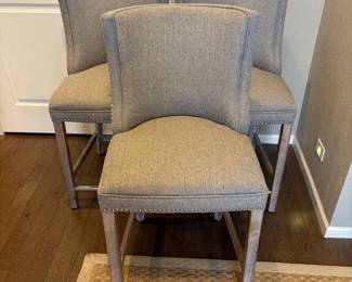 f 3 Cushioned Barstools with Patterned Back