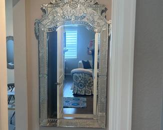 f Large Venetian Style Wall Mirror Etched Glass Hollywood Regency
