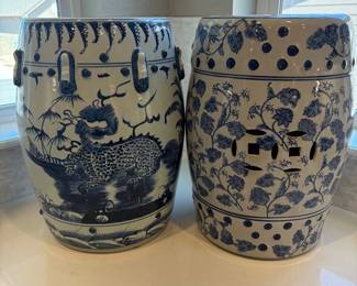 d Chinese Style Blue and White Porcelain Garden Drum Stools
