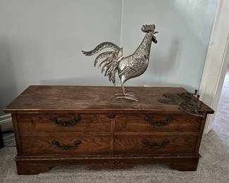 Rustic TV table; Ornamental rooster 