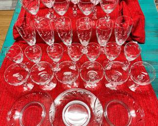 Tiffan-Franciscan Etched Crystal Daphne Collection / Faceted Stem.  1960-67 Discontinued  33 Piece Set for $450