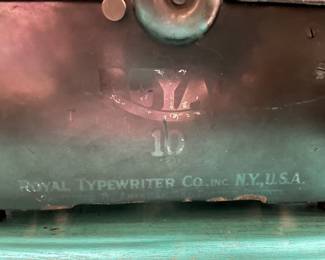 Royal Typewriter #10 