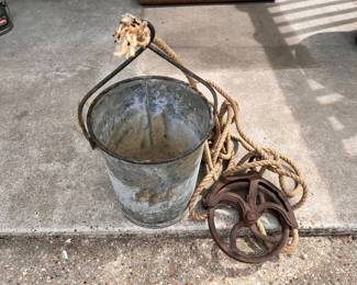 Galvanized Water Well Bucket - 10 Qt