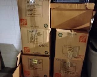 $5 PER BOX! XMAS DECORATIONS!