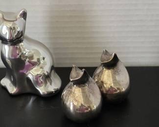 4 Pewter Cats