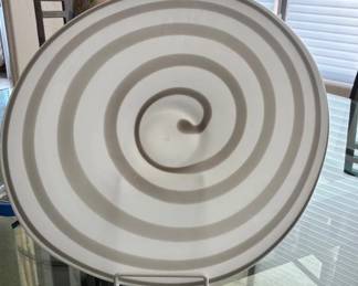 White And Grey Spiral Decorative Plate
