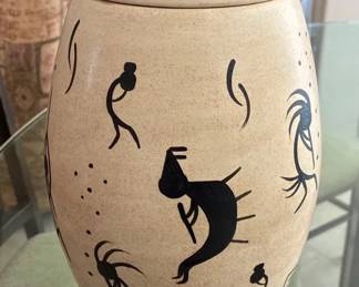 Southwestern petroglyphpictographs Pottery