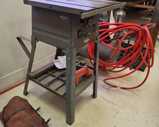Delta Rockwell Homecraft table saw