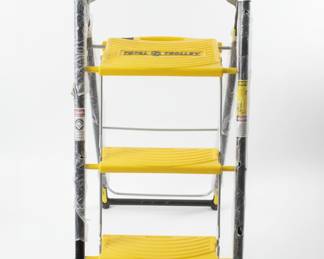 Total Trolley 3-Step Folding Ladder