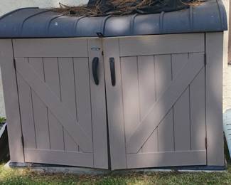 Lifetime Horizontal Storage Box