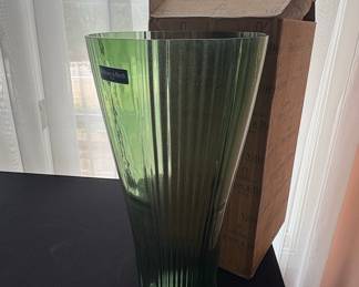 Villeroy & Boch Green Glass Vase