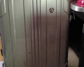 Travelers Choice Luggage