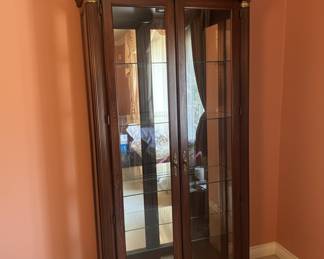 Vintage Pulaski Curio Cabinet with Glass Doors