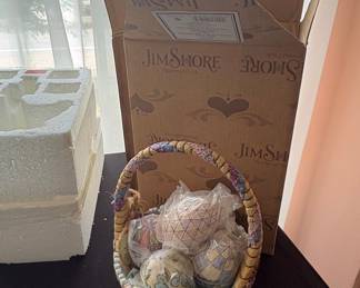 Jim Shore Heartwood Creek "Hunting Eggs, Finding Joy" Easter Basket Figurine