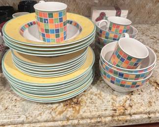 Villeroy & Boch 'Twist Alea Limone' Dinnerware Set