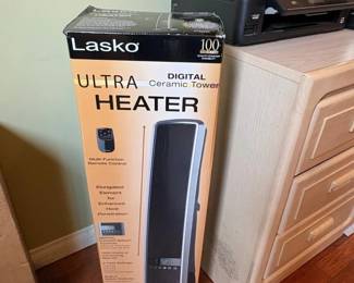 Lasko Ultra Ceramic Tower Heater