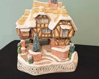David Winter Cottages Miss Belle's Cottage by David Winter