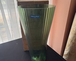 Villeroy & Boch Green Glass Vase