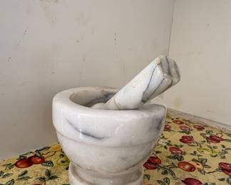 Marble Mortar and Pestle Set