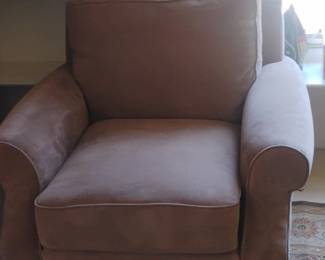 Pearce Roll Arm Chair
