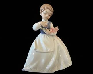 Lladro Figurine  - My Bouquet
