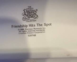 Precious Moments "Friendship Hits The Spot" Figurine