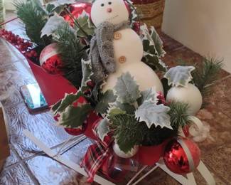 Christmas Sleigh Decor with Snowman