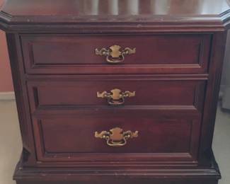 Bassett Furniture Eden House Collection ThreeDrawer Nightstand