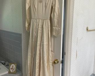 1950's wedding dress