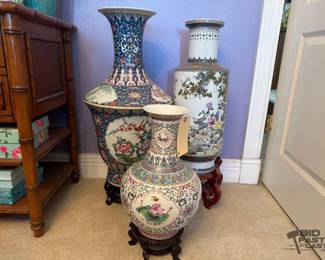 2032  3 Decorative Vases with Stands