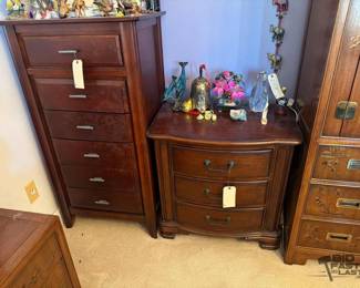 2030  2 Dressers and 1 End Table