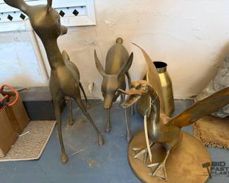 4022  3 Brass Sculptures and Brass Pot