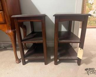 2242  2 Wooden End Tables