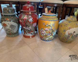 1343  4 Decorative Vases