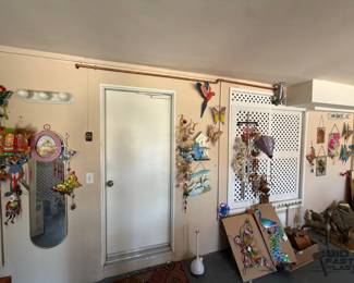 4020  Wall Decorations