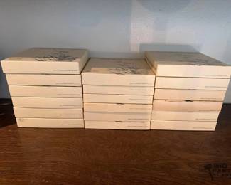 2307  18 Empty Decorative Plate Boxes