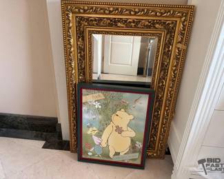 1404  Framed Winnie the Pooh Print and Wall Mirror