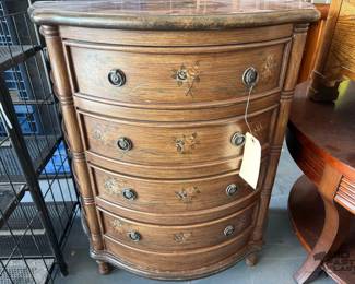 4076  Wooden Dresser