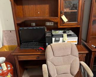 2210  Desk and Office Chair