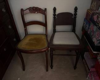 2428  2 Vintage Wooden Chairs