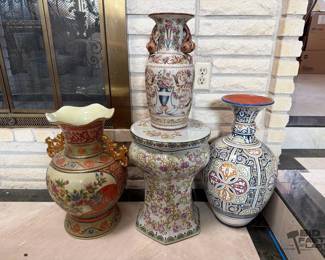 1124  3 Decorative Vases and 1 Pedestal