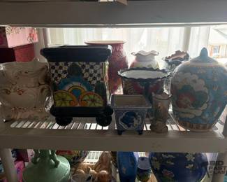 2436  Decorative Vases