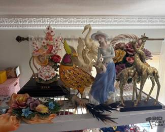 2432  Statues and Sculptures